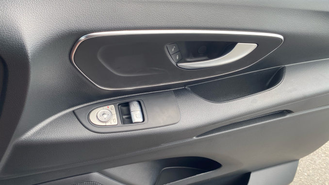 Mercedes-Benz Vito L2 Diesel Rwd 114CDI Pro Van 9G-Tronic - Image 33